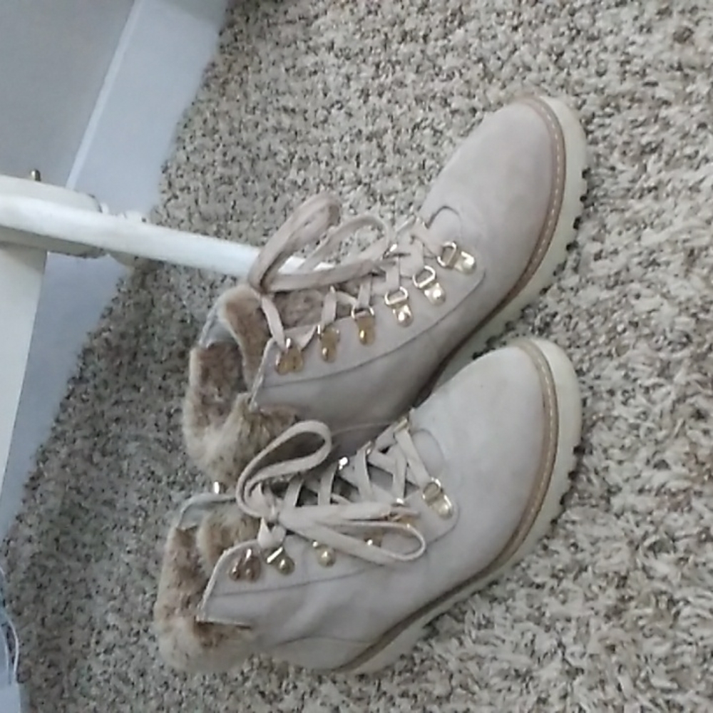 Dusty Pink Boots with Fuzzy Tops